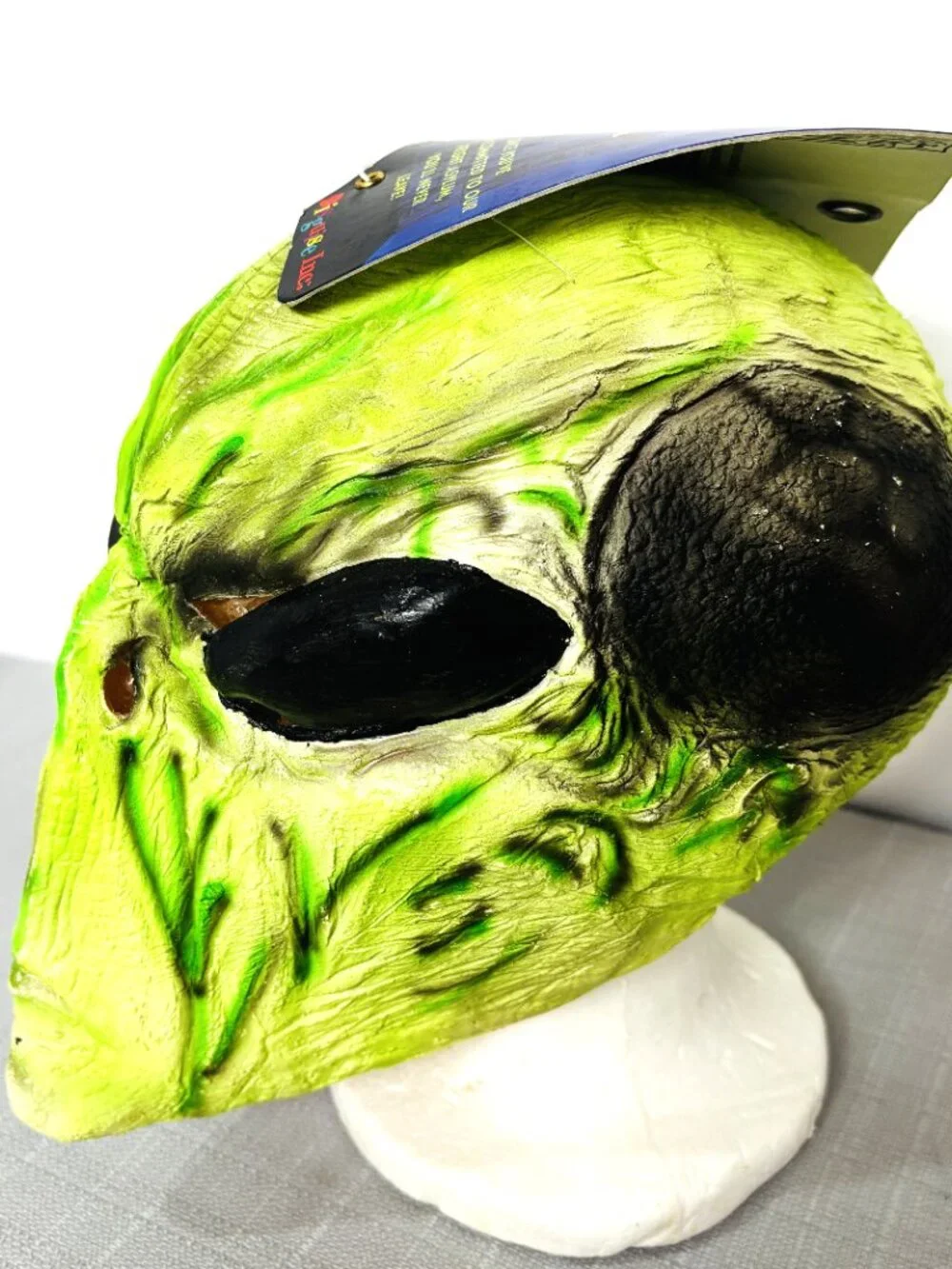 Vtg ’97 Disguise Fright Asylum Green Alien Mask NWT – NOS